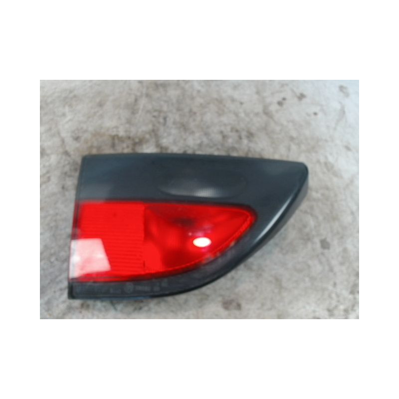 FEU ARRIERE INTERIEUR GAUCHE RENAULT MEGANE I PH1 CLASSIC -99