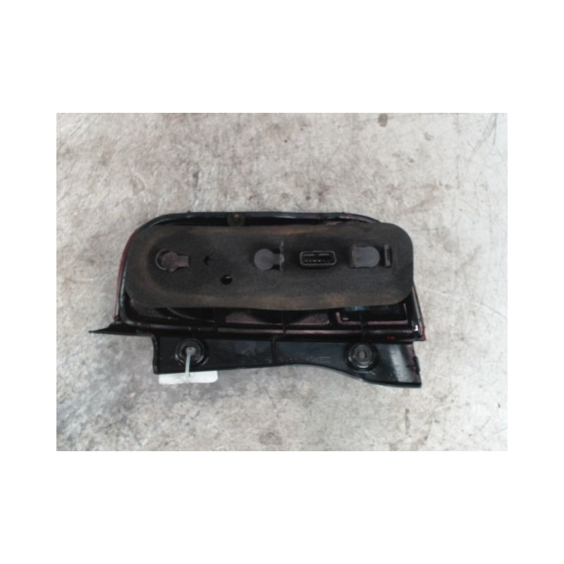 FEU ARRIERE GAUCHE  NISSAN MICRA 2005-2007