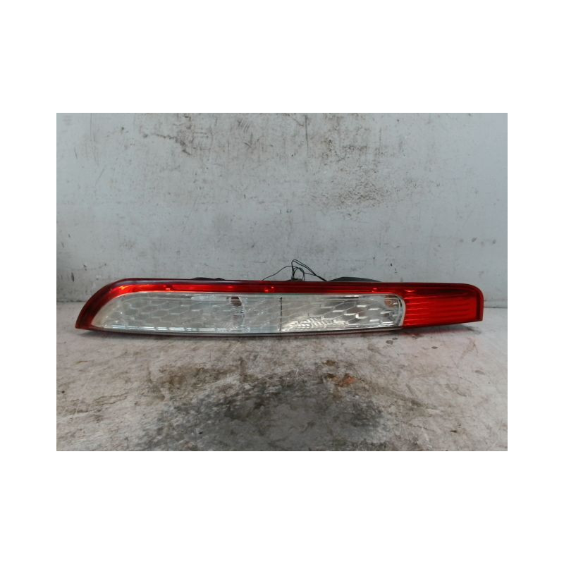 FEU ARRIERE GAUCHE  FORD FOCUS 2008-