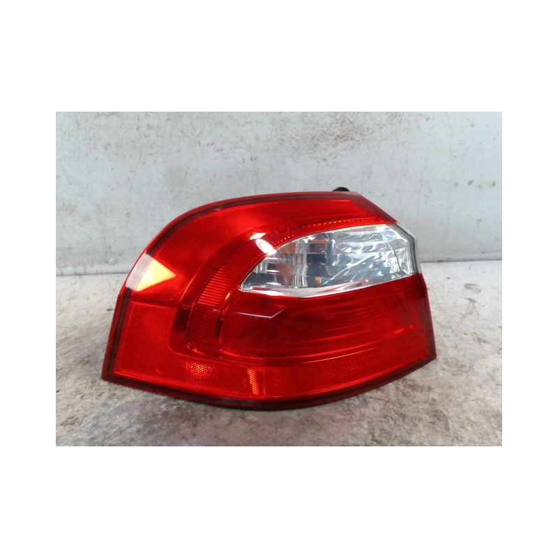 FEU ARRIERE GAUCHE  KIA RIO 2005-