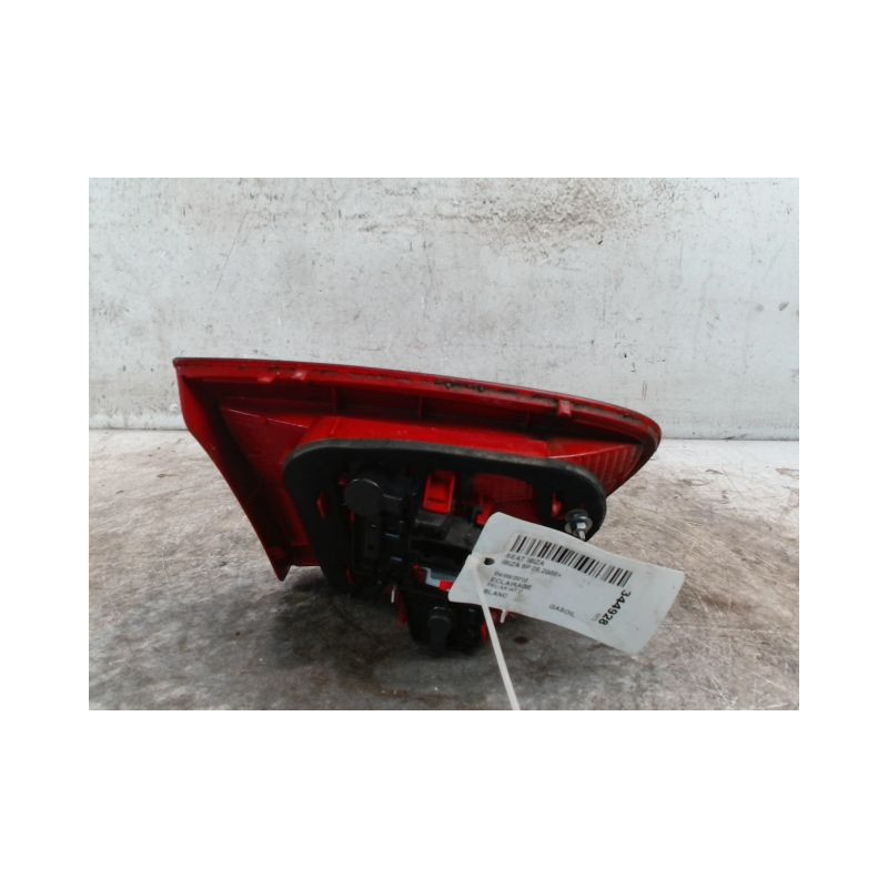 FEU ARRIERE INTERIEUR DROIT SEAT IBIZA 2008-