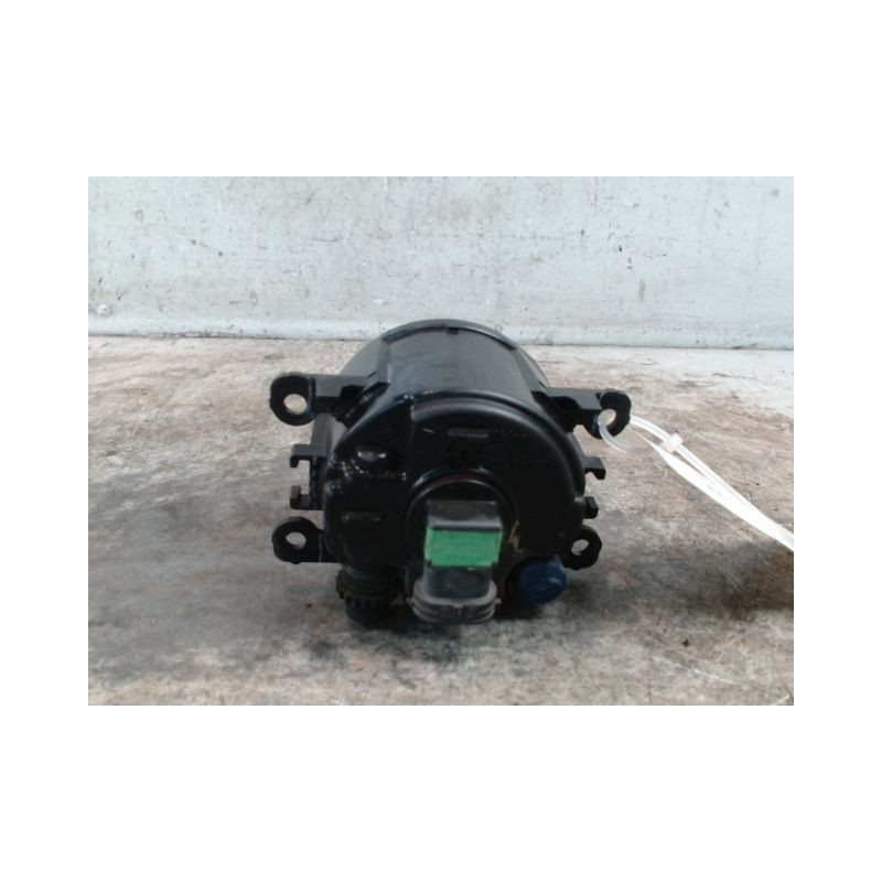 PHARE ANTIBROUILLARD AVANT GAUCHE SUZUKI SWIFT