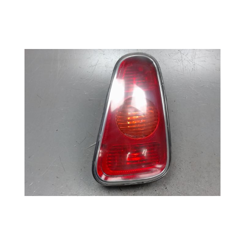 FEU ARRIERE DROIT MINI MINI 2001-2004