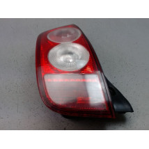 FEU ARRIERE GAUCHE  NISSAN MICRA III Phase 1 2003-2005
