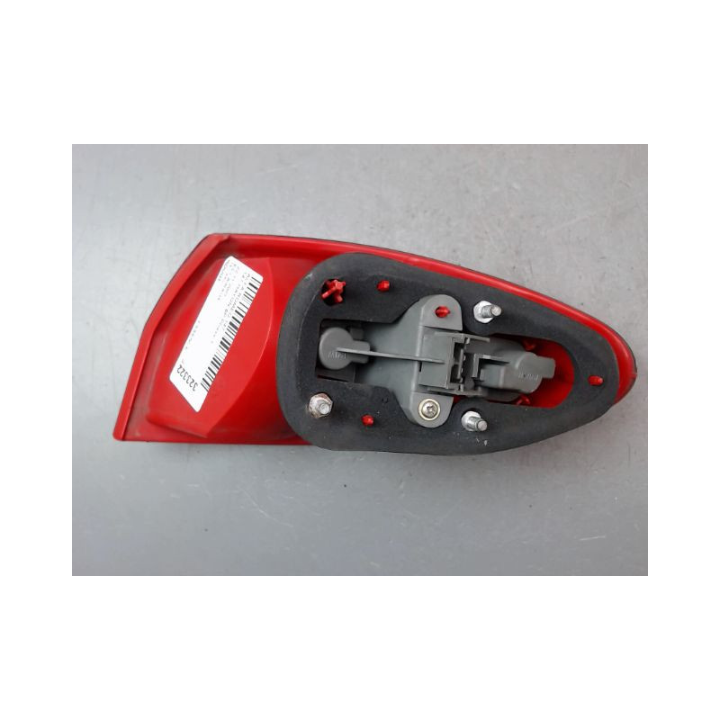 FEU ARRIERE GAUCHE  ALFA ROMEO 147 Phase 1 2001-2004