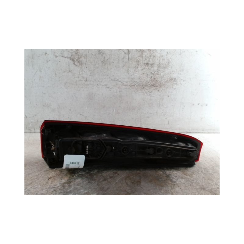 FEU ARRIERE DROIT OPEL MERIVA 2003-2005