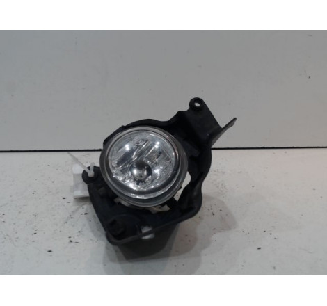 PHARE ANTIBROUILLARD AVD