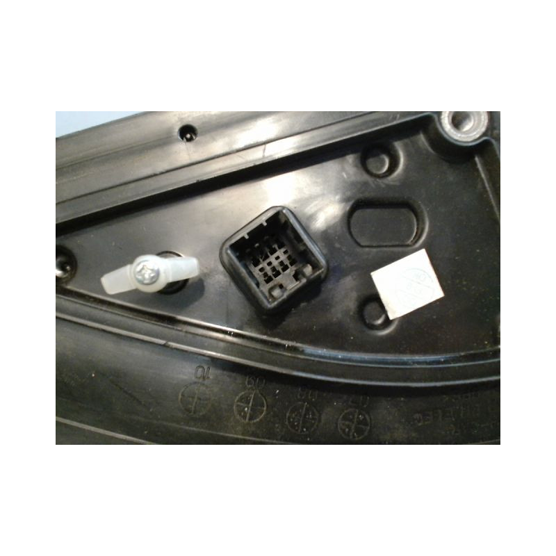 RETROVISEUR EXTERIEUR ELECTRIQUE DROIT HYUNDAI I 10 1 PHASE 1 1.2I - 16V