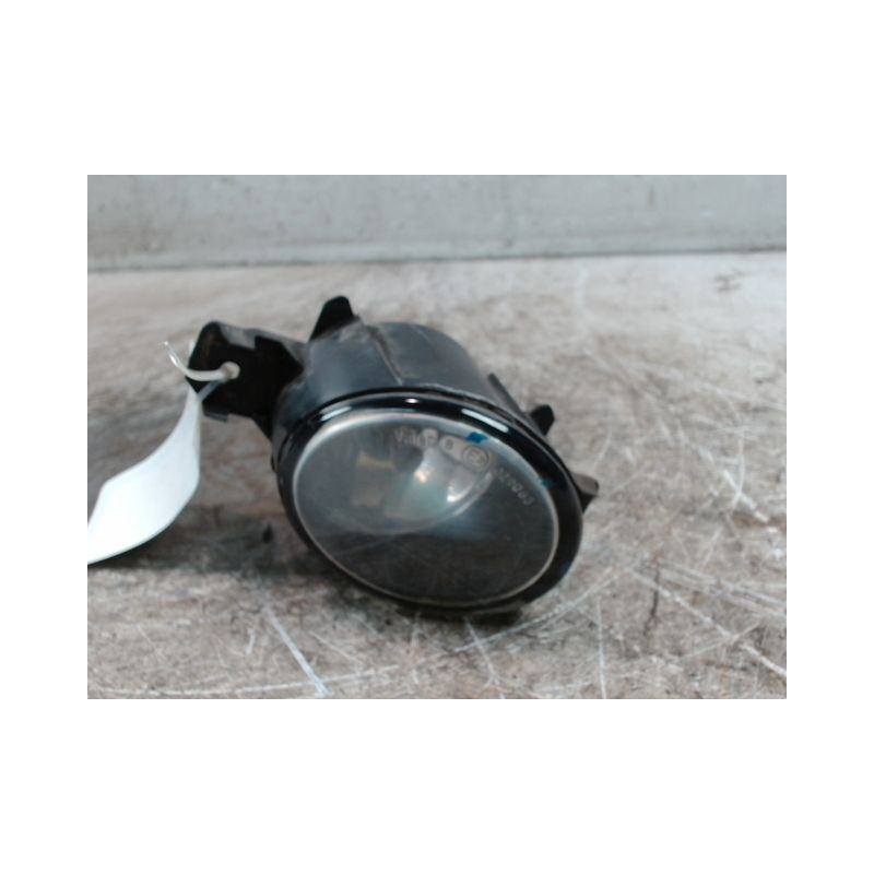 PHARE ANTIBROUILLARD AVANT DROIT RENAULT CLIO II PH.2 01-06