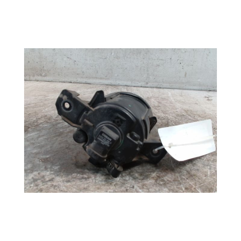 PHARE ANTIBROUILLARD AVANT GAUCHE RENAULT CLIO II PH.2 01-06