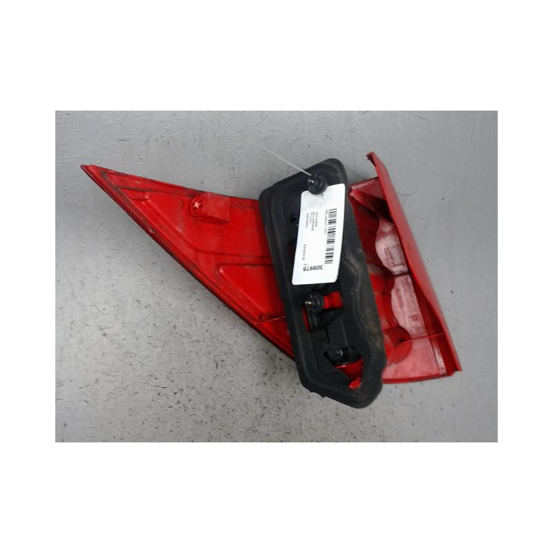 FEU ARRIERE DROIT PEUGEOT 1007