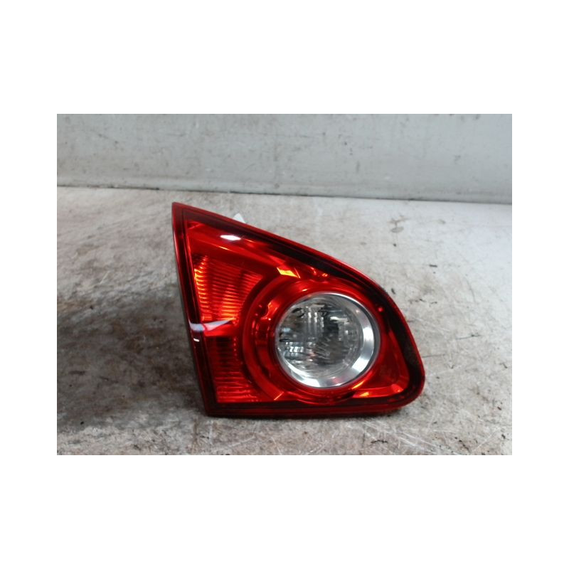 FEU ARRIERE INTERIEUR GAUCHE NISSAN QHASQAI 2007-