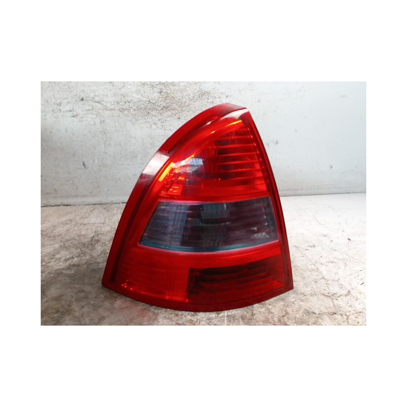 FEU ARRIERE GAUCHE  CITROEN C5 2004-2008