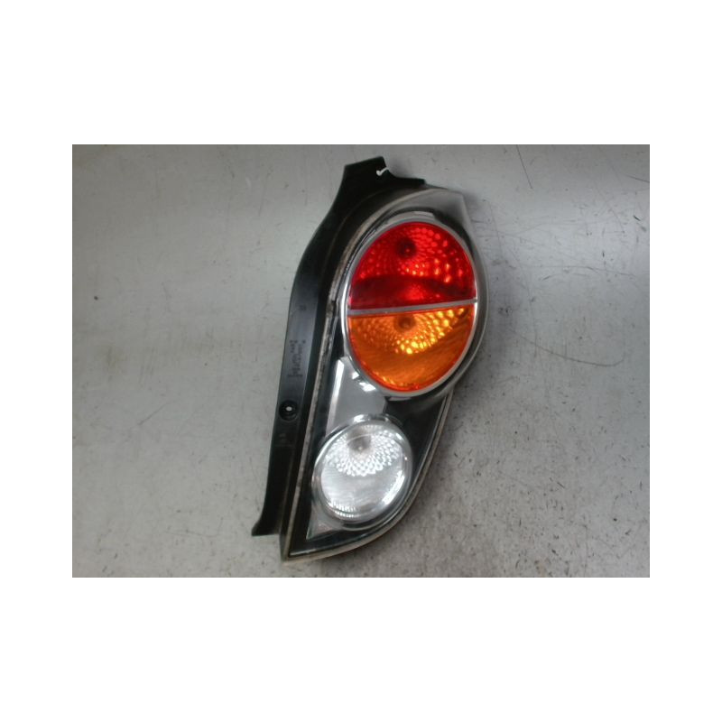 FEU ARRIERE DROIT CHEVROLET SPARK