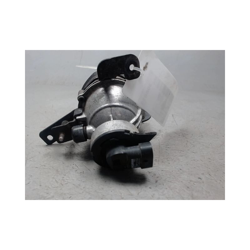 PHARE ANTIBROUILLARD AVANT DROIT KIA RIO