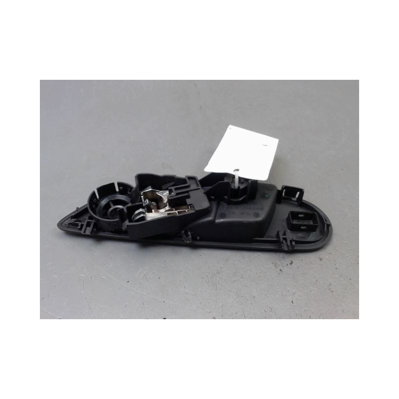 POIGNEE INTERIEURE PORTE AVANT DROIT FORD FIESTA 2010-