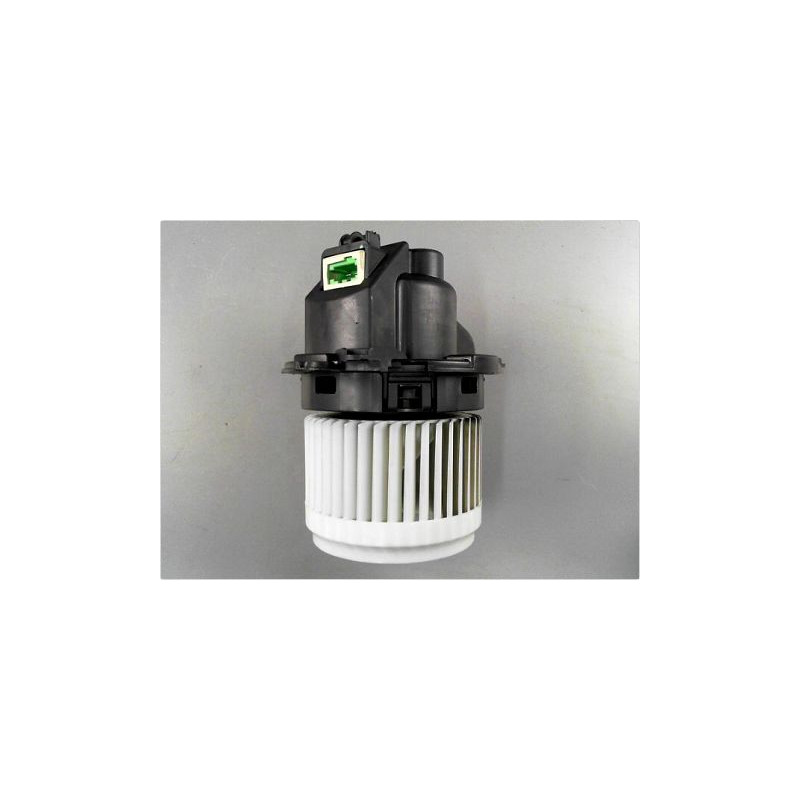 MOTEUR VENTILATEUR CHAUFFAGE DACIA SANDERO II 12-17