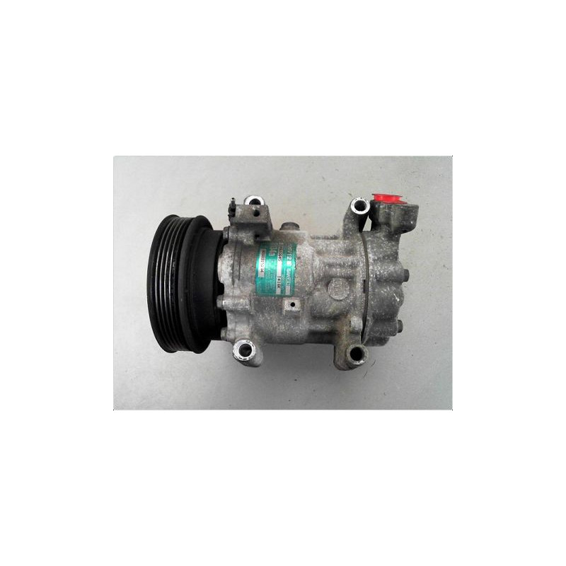 COMPRESSEUR AIR CONDITIONNE RENAULT CLIO II PH.2 01-06