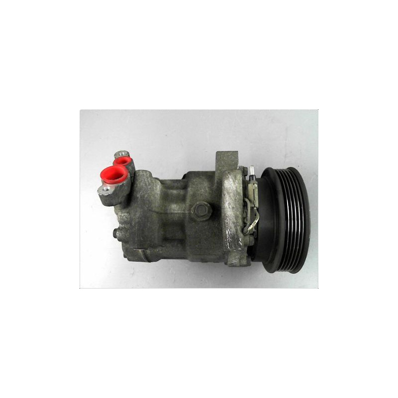 COMPRESSEUR AIR CONDITIONNE RENAULT CLIO II PH.2 01-06