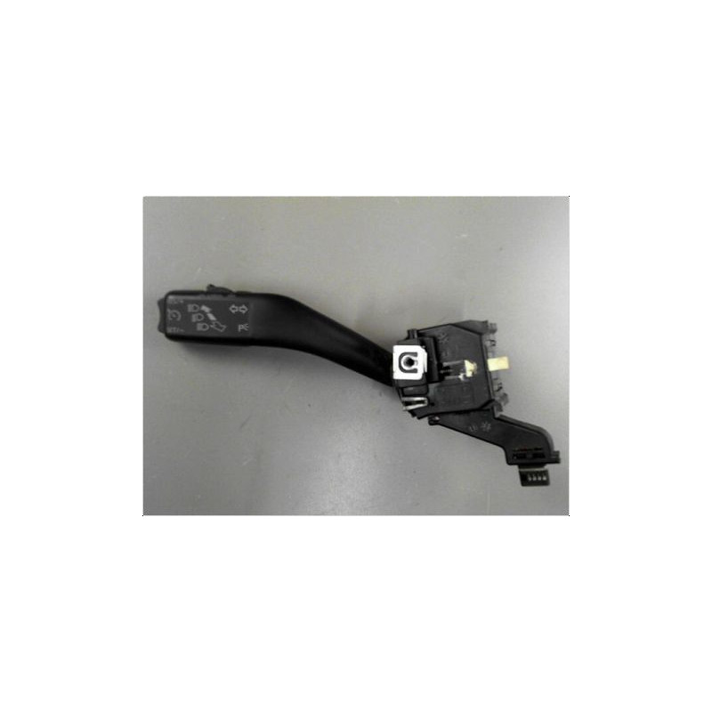 POIGNEE INTERIEURE PORTE AVANT DROIT RENAULT SCENIC III PH.1 09-11