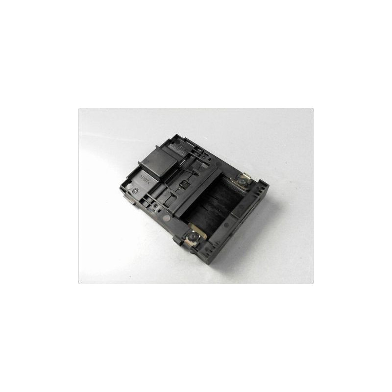 LECTEUR DE CARTE RENAULT LAGUNA III 07-10