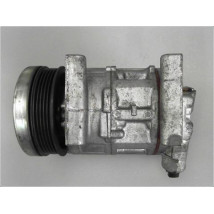 COMPRESSEUR AIR CONDITIONNE FIAT GRANDE PUNTO