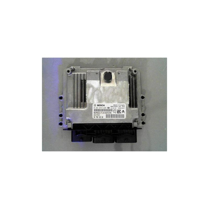 CALCULATEUR MOTEUR PEUGEOT 208 12-15