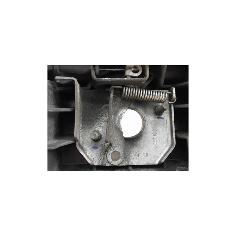 TRAVERSE SUPERIEURE ARMATURE AVANT RENAULT MEGANE II PH1 ESTATE 03-05