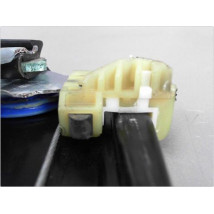 MECANISME LEVE-GLACE AVANT DROIT VOLKSWAGEN POLO IV PH2 05-09