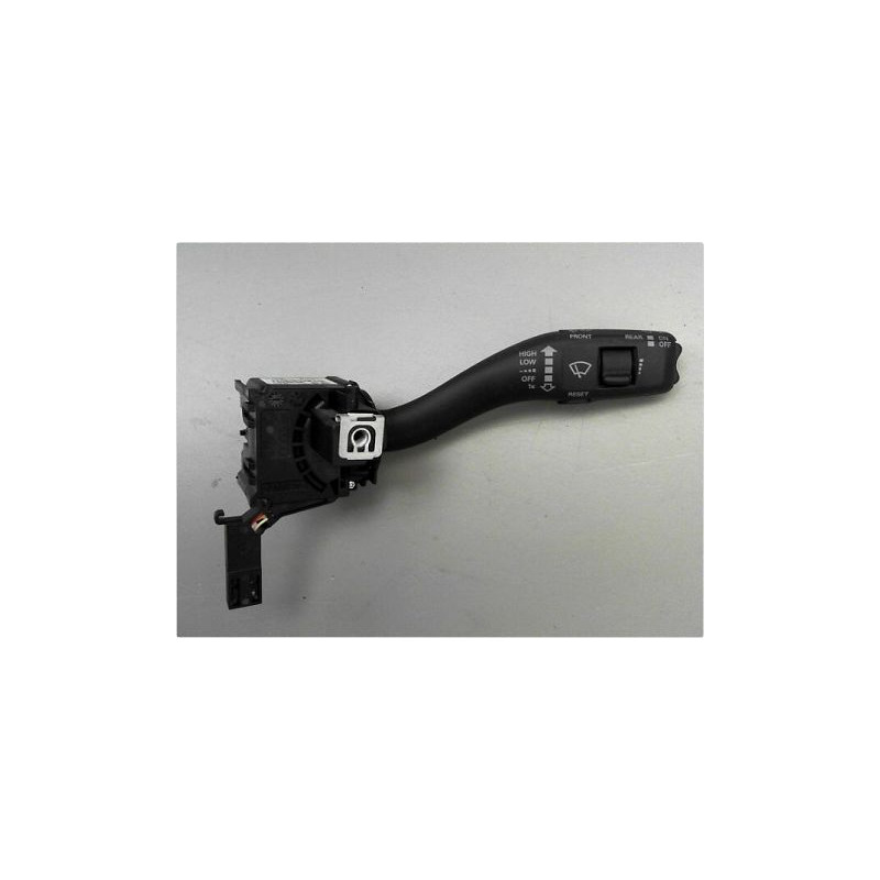 COMMANDE ESSUIE GLACE AUDI A3 2008-2012