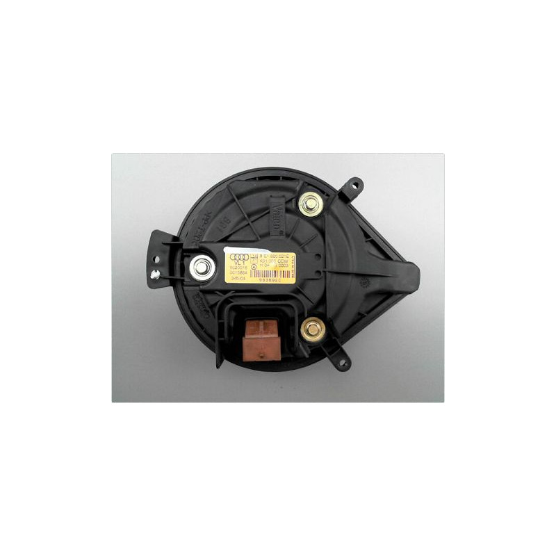 MOTEUR VENTILATEUR CHAUFFAGE AUDI A4 AVANT 04-08
