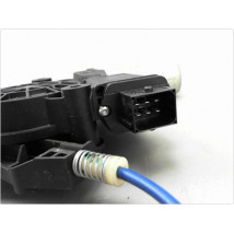 MECANISME LEVE-GLACE AVANT GAUCHE OPEL CORSA (D) 11-15
