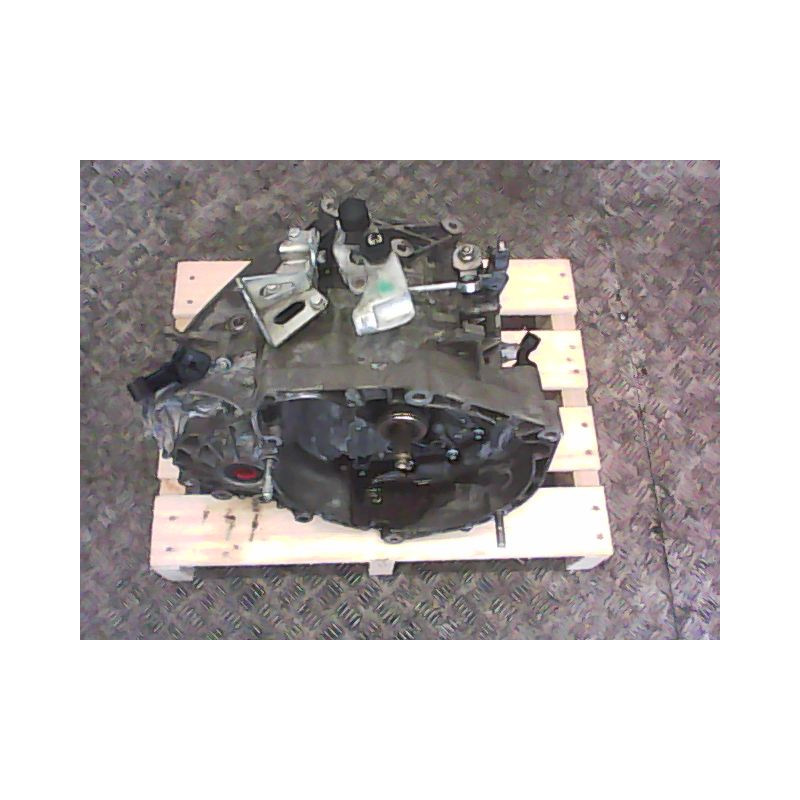 POIGNEE INTERIEURE PORTE AVANT DROIT CITROEN BERLINGO FGT 02-11