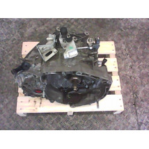 POIGNEE INTERIEURE PORTE AVANT DROIT CITROEN BERLINGO FGT 02-11