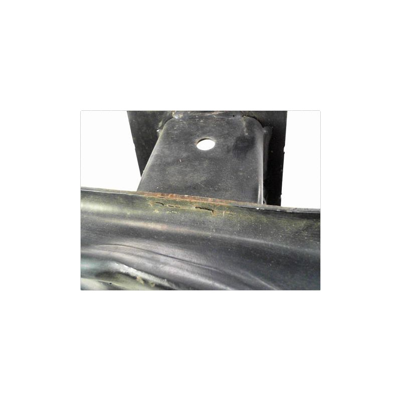 RENFORT PARE-CHOC ARRIERE  VOLKSWAGEN PASSAT 05-10