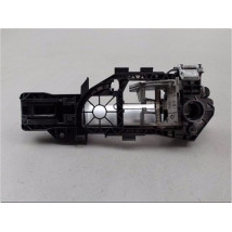 RENFORT PARE-CHOC ARRIERE  VOLKSWAGEN PASSAT SW 05-10