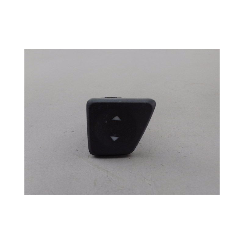 COMMANDE LEVE-GLACE PORTE AVD FIAT 500 II 07-16
