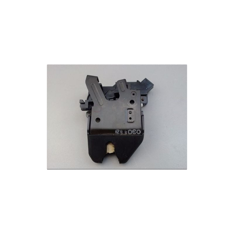 SERRURE COFFRE ARRIERE HONDA ACCORD 2003-