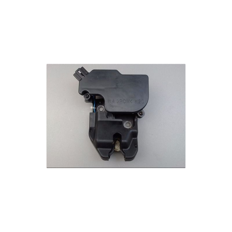 SERRURE COFFRE ARRIERE HONDA ACCORD 2003-