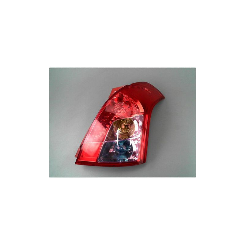 FEU ARRIERE DROIT SUZUKI SWIFT 05-11