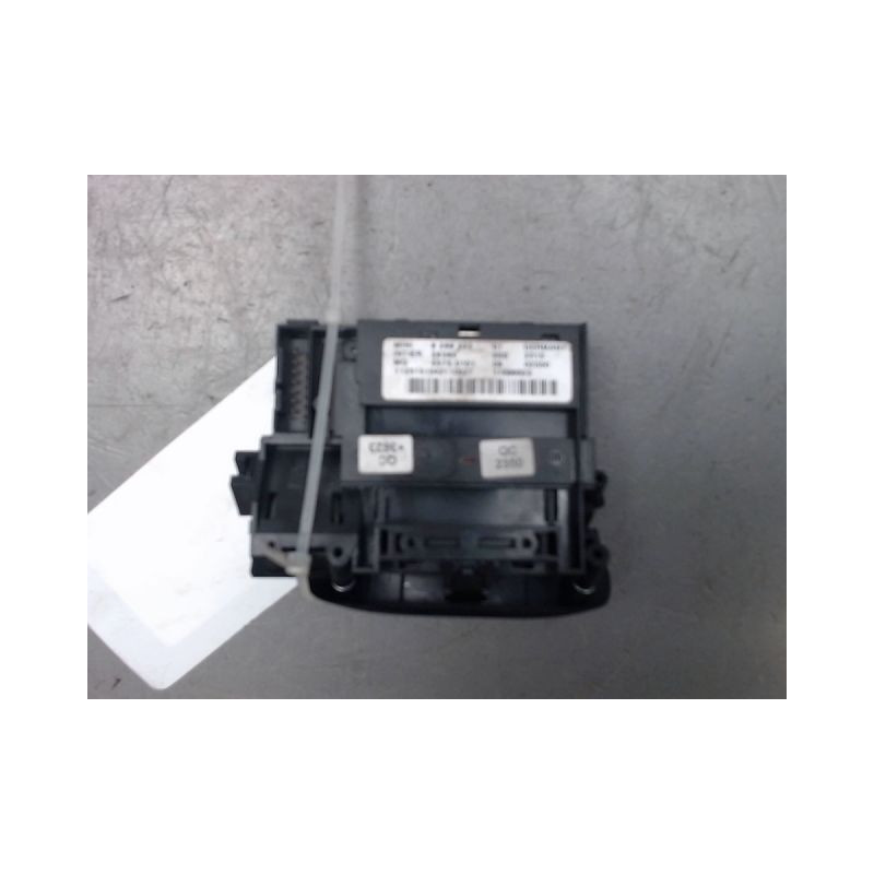 LECTEUR DE CARTE MINI MINI 2006-