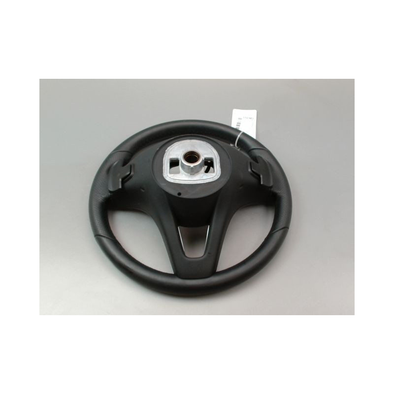 VOLANT DE DIRECTION MERCEDES GLA