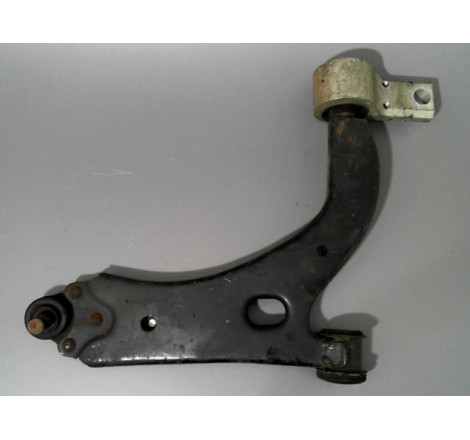 TRIANGLE INFERIEUR AVANT DROIT FORD FIESTA 02 -05