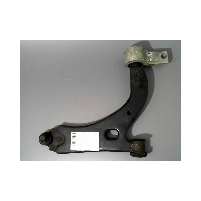 TRIANGLE INFERIEUR AVANT DROIT FORD FIESTA 02 -05