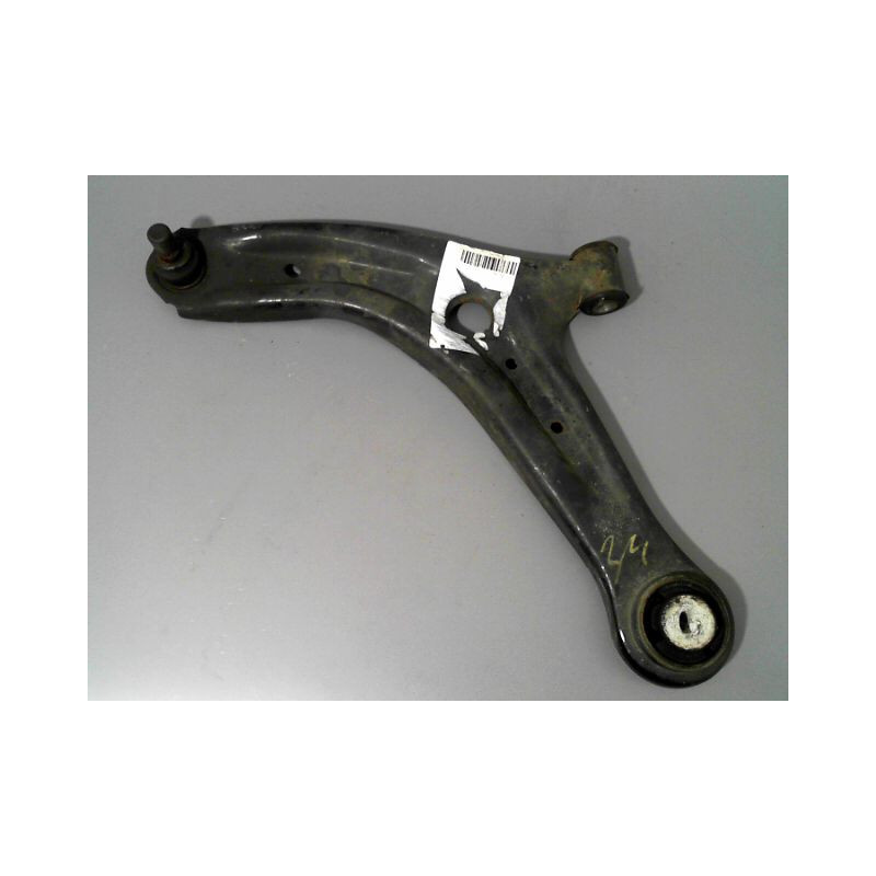 TRIANGLE INFERIEUR AVANT GAUCHE FORD FIESTA 02 -05