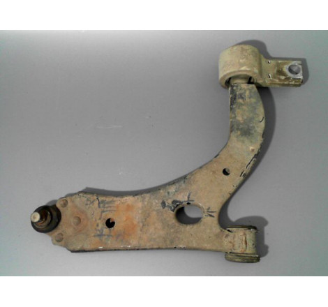 TRIANGLE INFERIEUR AVANT DROIT FORD FIESTA 02 -05