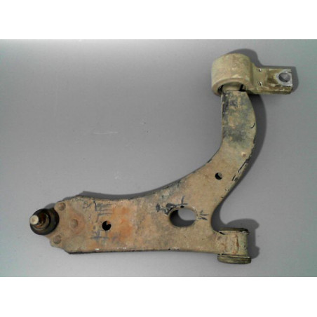 TRIANGLE INFERIEUR AVANT DROIT FORD FIESTA 02 -05