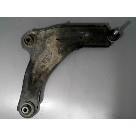 TRIANGLE INFERIEUR AVANT DROIT RENAULT LAGUNA ESTATE 2007-