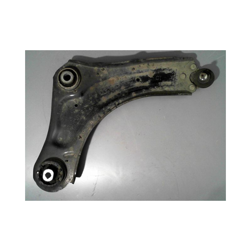 TRIANGLE INFERIEUR AVANT DROIT RENAULT SCENIC II PH2 2006-