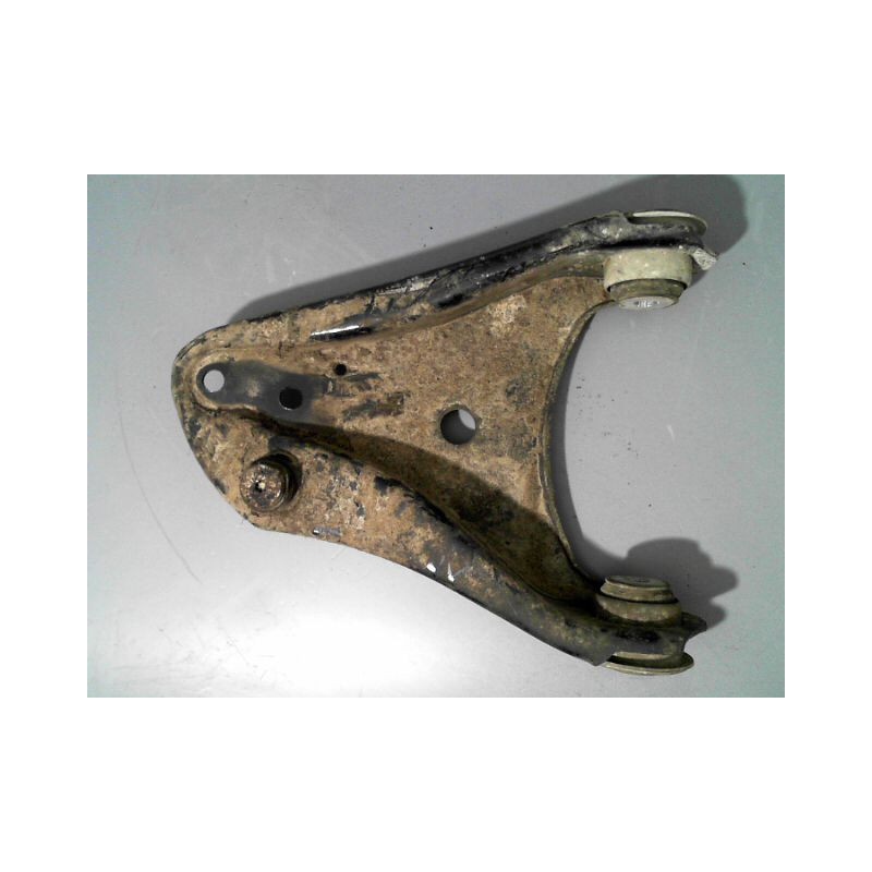 TRIANGLE INFERIEUR AVANT GAUCHE RENAULT KANGOO 2000-2003